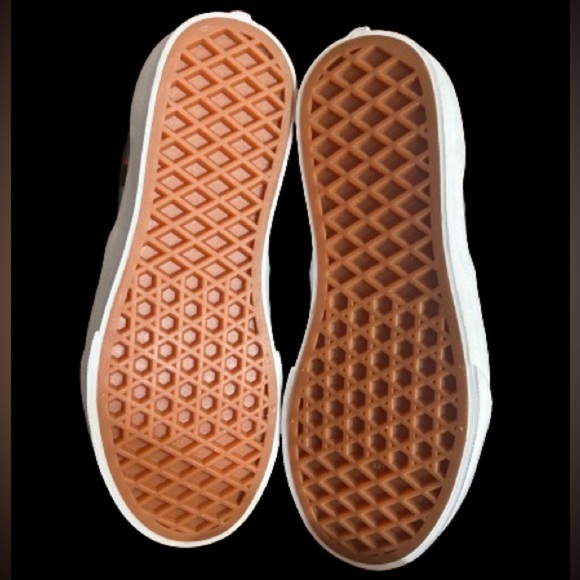 NWT, Vans iridescent black check kids slip on (youth size 1.5) - Picture 5 of 5